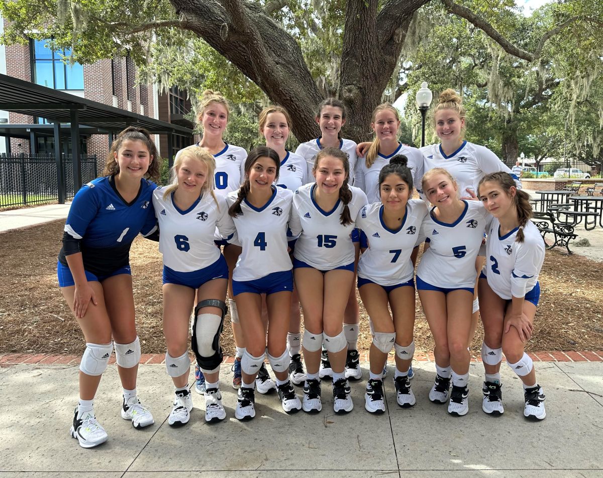 Varsity Volleyball Team Takes 2nd in Gold Division at PorterGaud