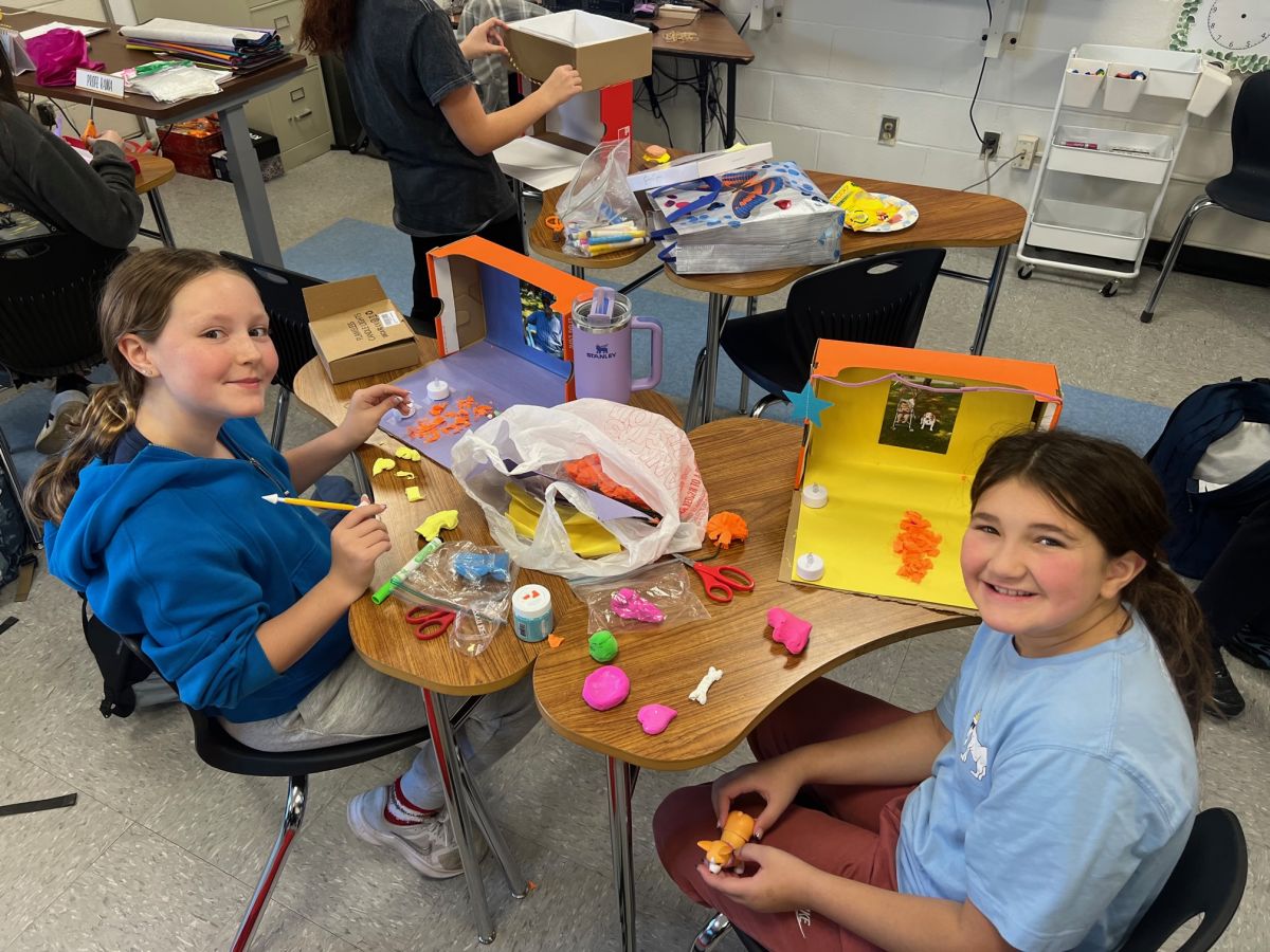 Students Celebrate Día de los Muertos | News Detail