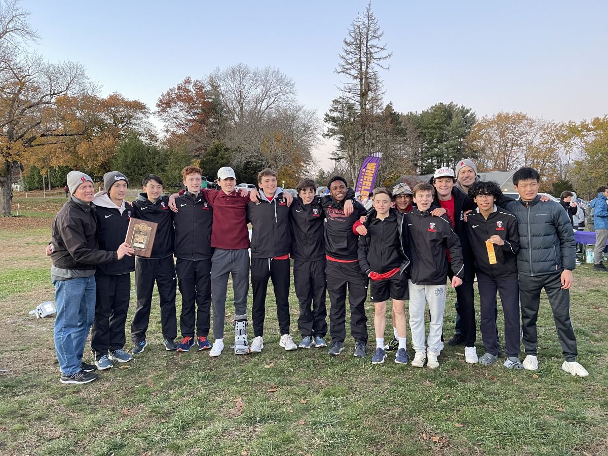 Varsity Cross Country Team Wins NEPSTA Division III Championship