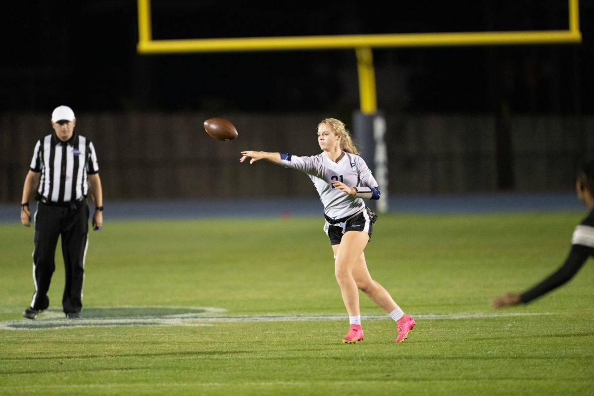 Flag Football Wins One, Loses One | KnightLights