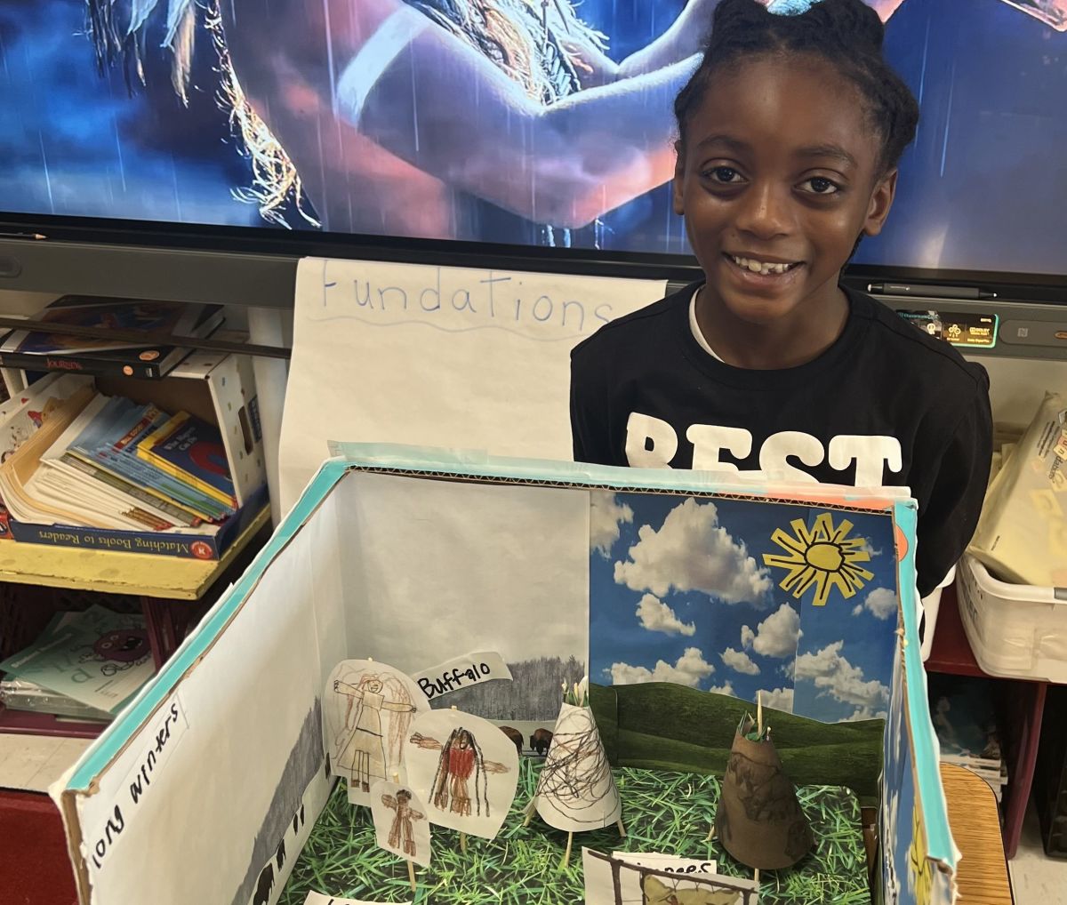 Grimes School students present museum displays News Details