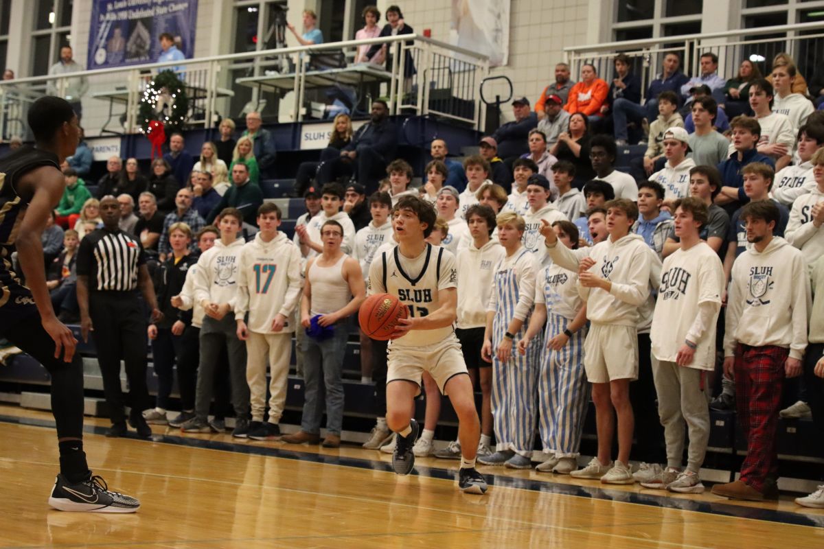 Foul trouble combined with turnovers plague Basketball as they fail to