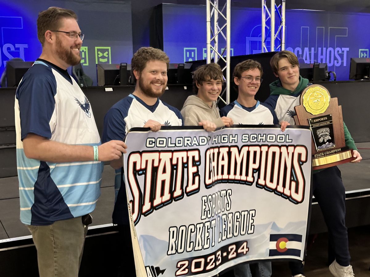Trc Riverside Rockets Esports Esports Rocket League Team Wins State | School Life Story