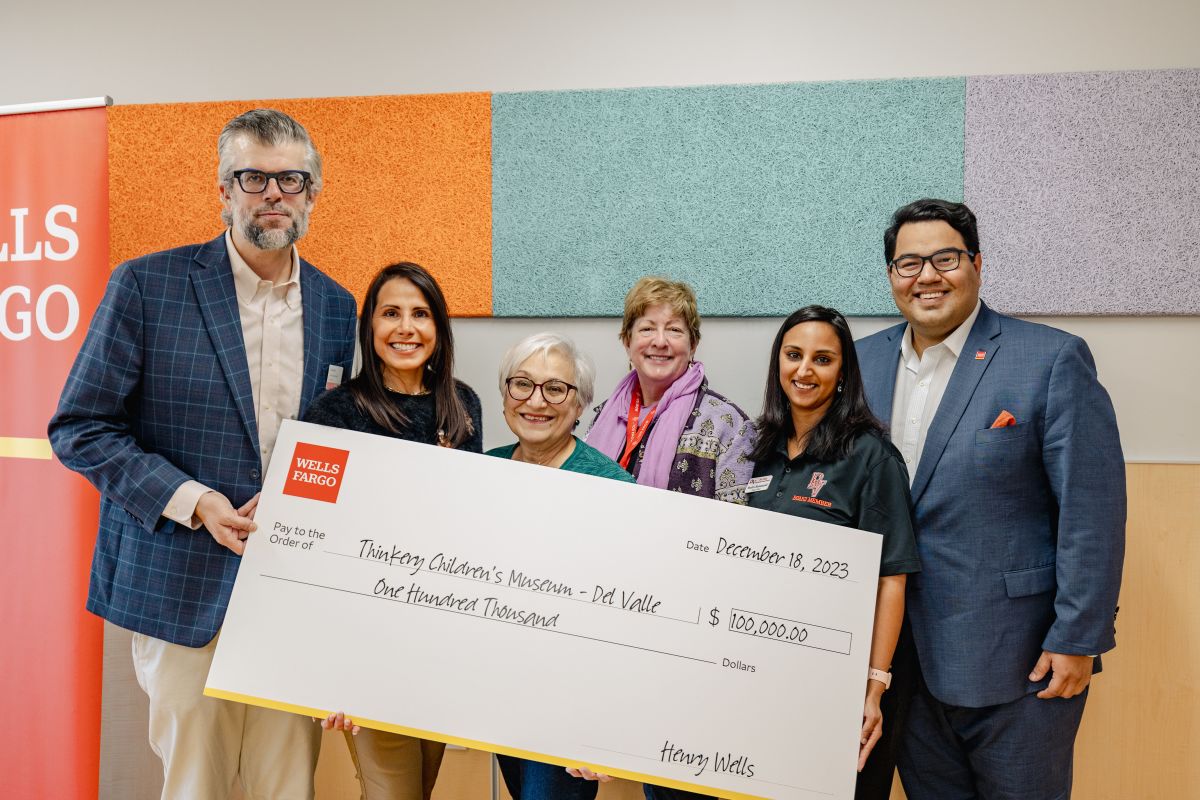 dsip 2 wells fargo donates $100,000 to support innovative Thinkery museum at DVISD Central CDC NAD+ / MOTS-c / n3_vitamin b Size:Individual