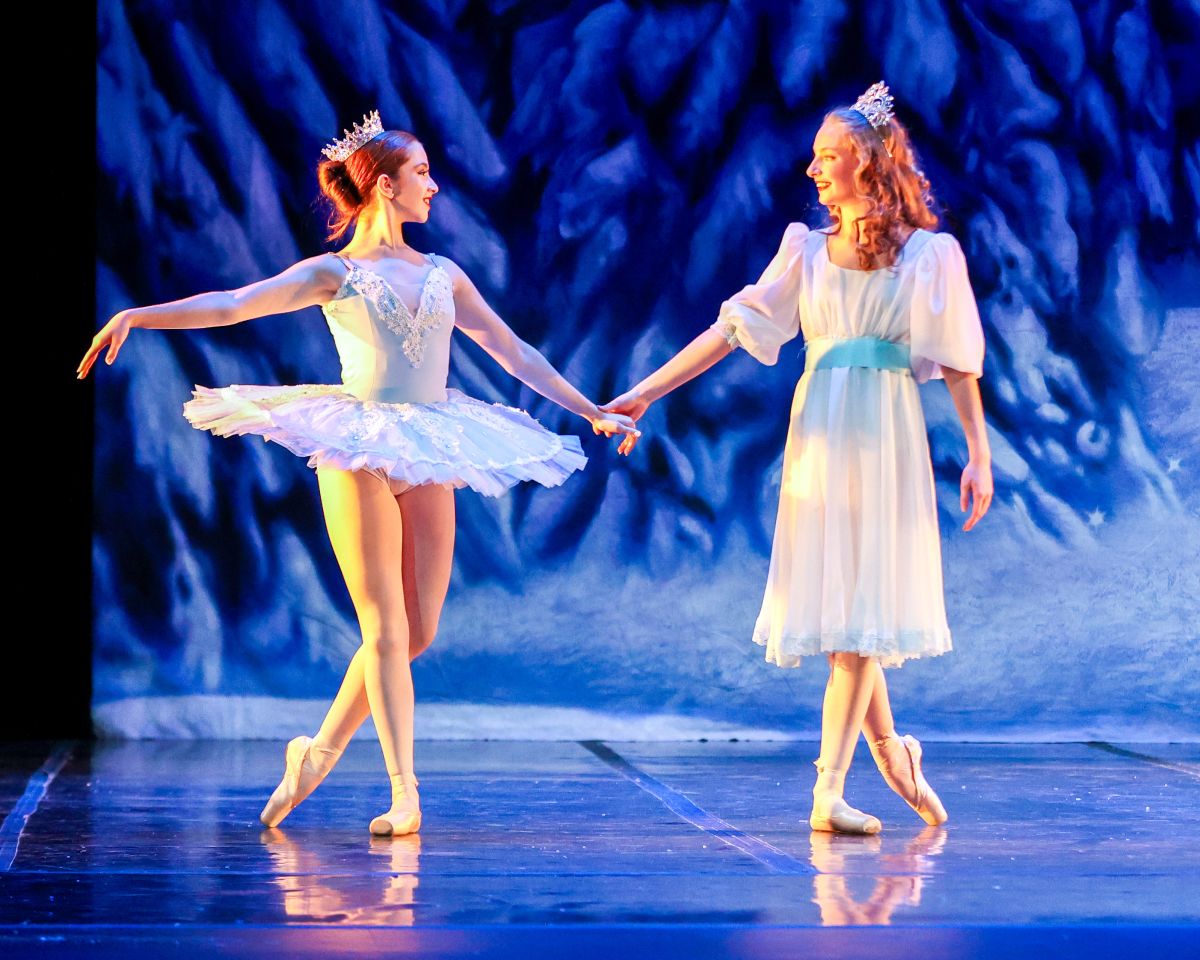Students Impress in The Nutcracker St. Augustine Lumen Award