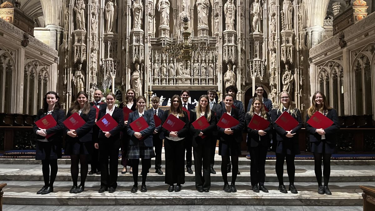 Canford Choir sings at Winchester Cathedral Evensong | Post Details ...