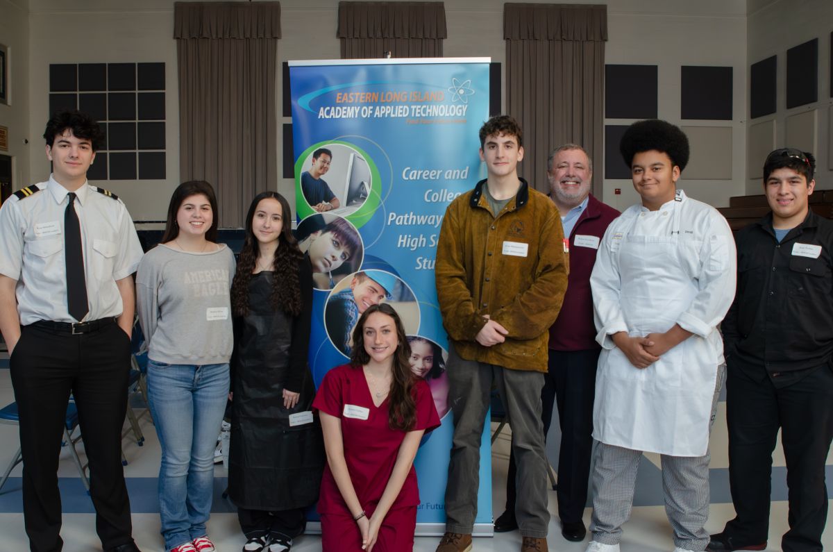 Hauppauge Middle School Career Day Post Details MTC