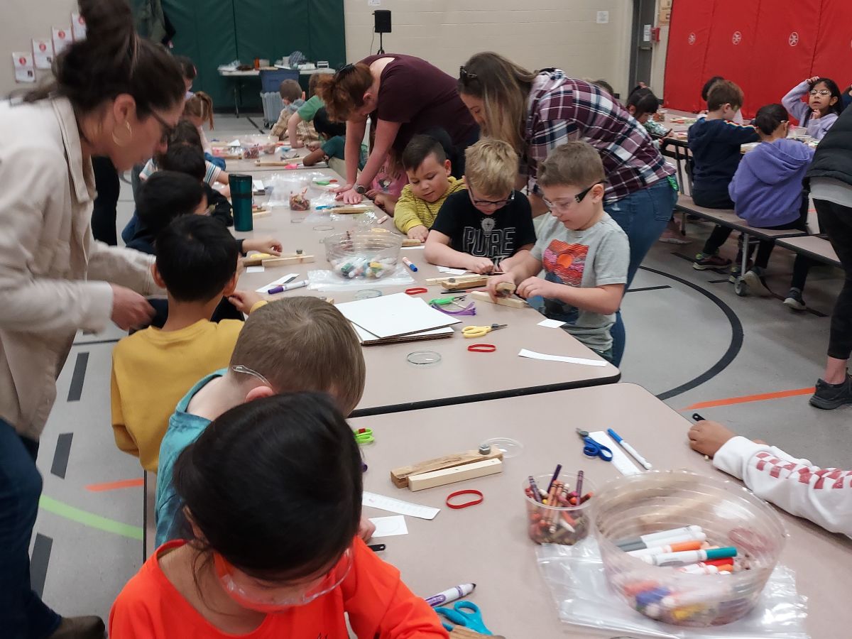 Student Toymakers Enjoy Workshop 