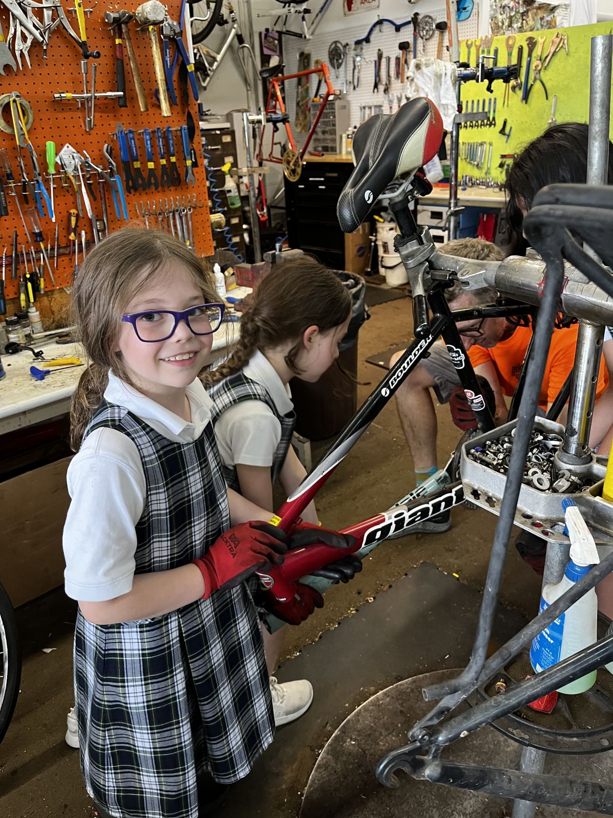 Fourth Graders Team Up With Bikes for the World | Posts Detail
