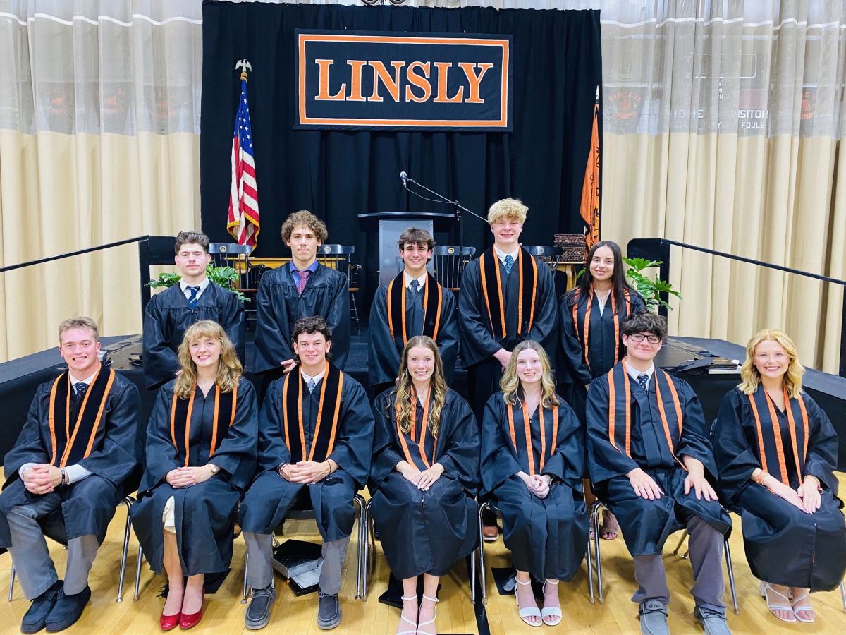 Linsly Graduates Eighty-Eight in Class of 2024 | Details