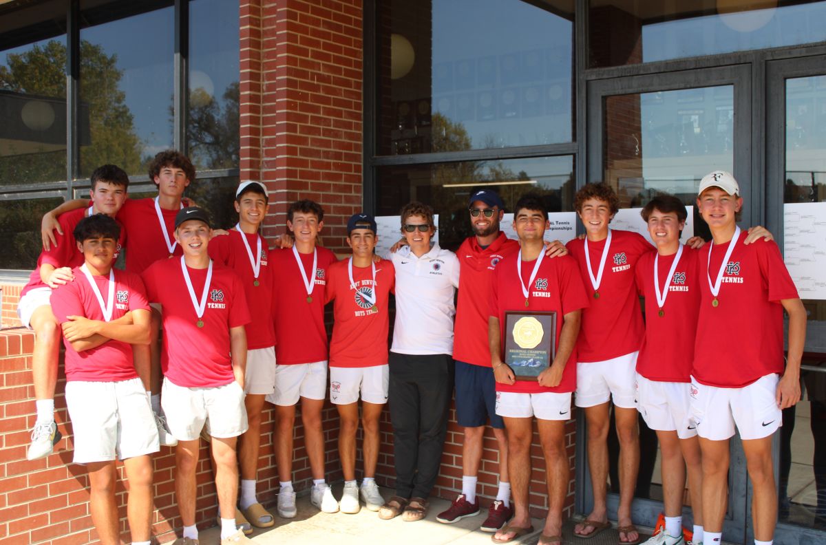 Boys Tennis Wins Regionals | News Detail