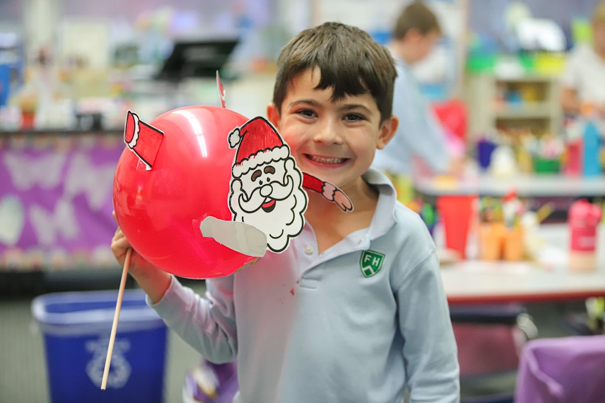 Grade 1 Thanksgiving Festivities: Balloon Puppets | News