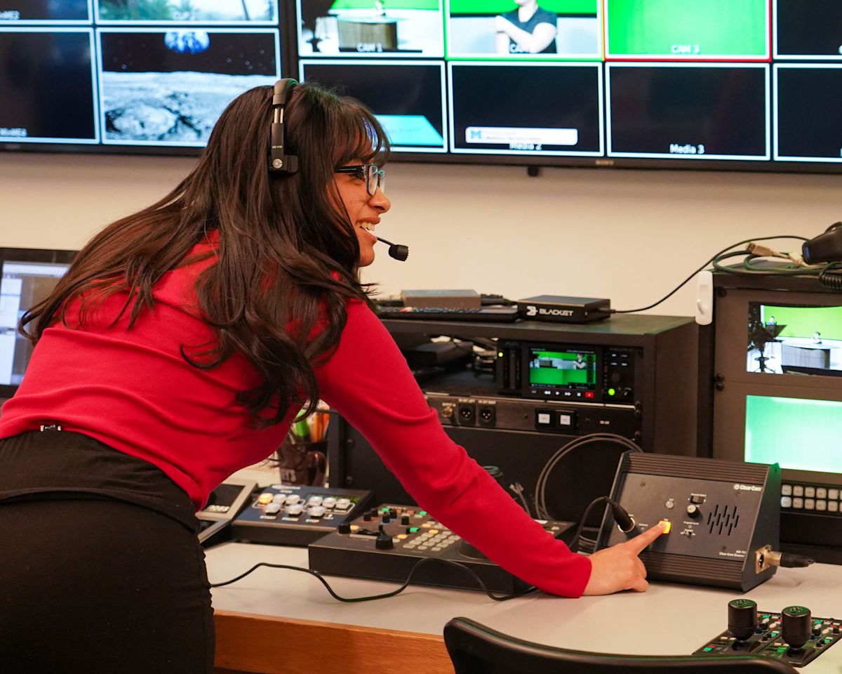 News Writing Class Learns Video Production | District News Details