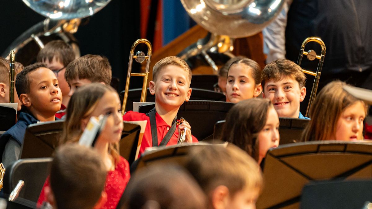 12/10/2024 - Middle School Winter Band & Choir Concert (PHOTOS