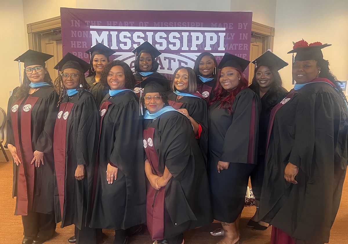 Congratulations to our MPSD Staff Fall Graduates