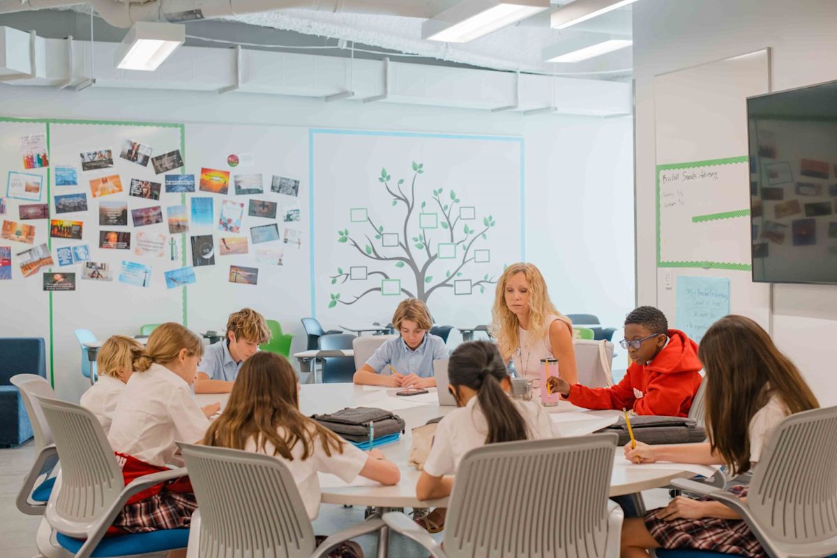 Middle School - River Oaks Baptist School
