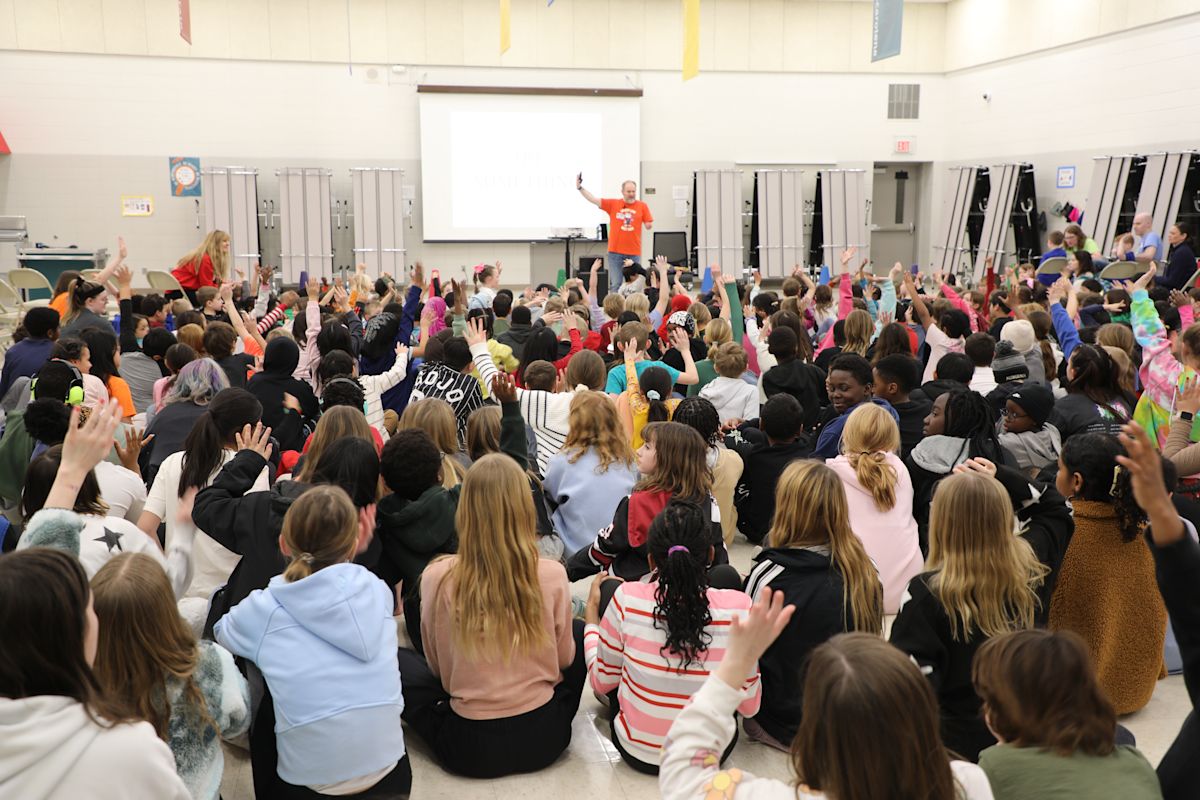 Weaver Lake: A Science, Math & Technology School welcomes "Different is Awesome" author, speaker