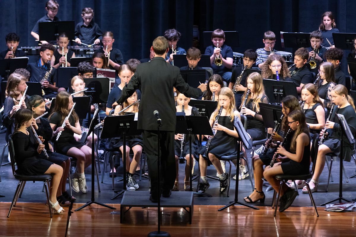 WVMS 5th grade and 6th grade students perform in 2025 Spring