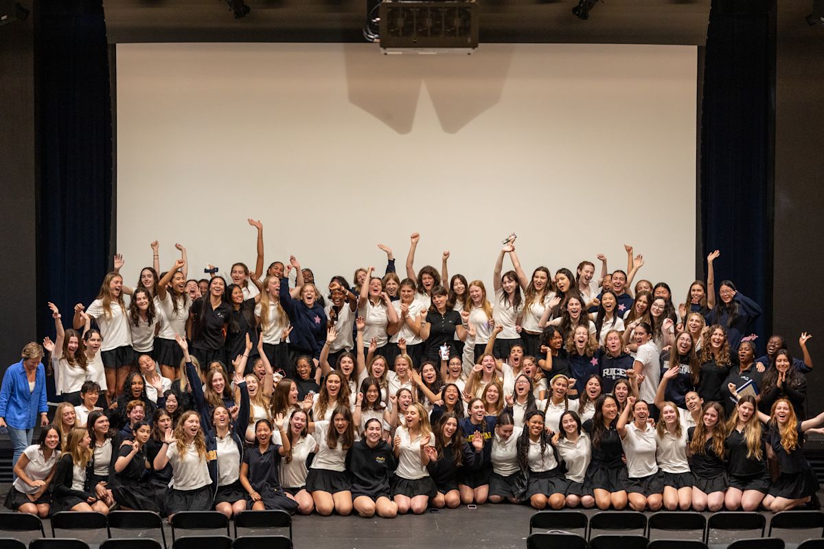 2025 JÚBILO YEARBOOK Yearbooks are here | Folsom Education