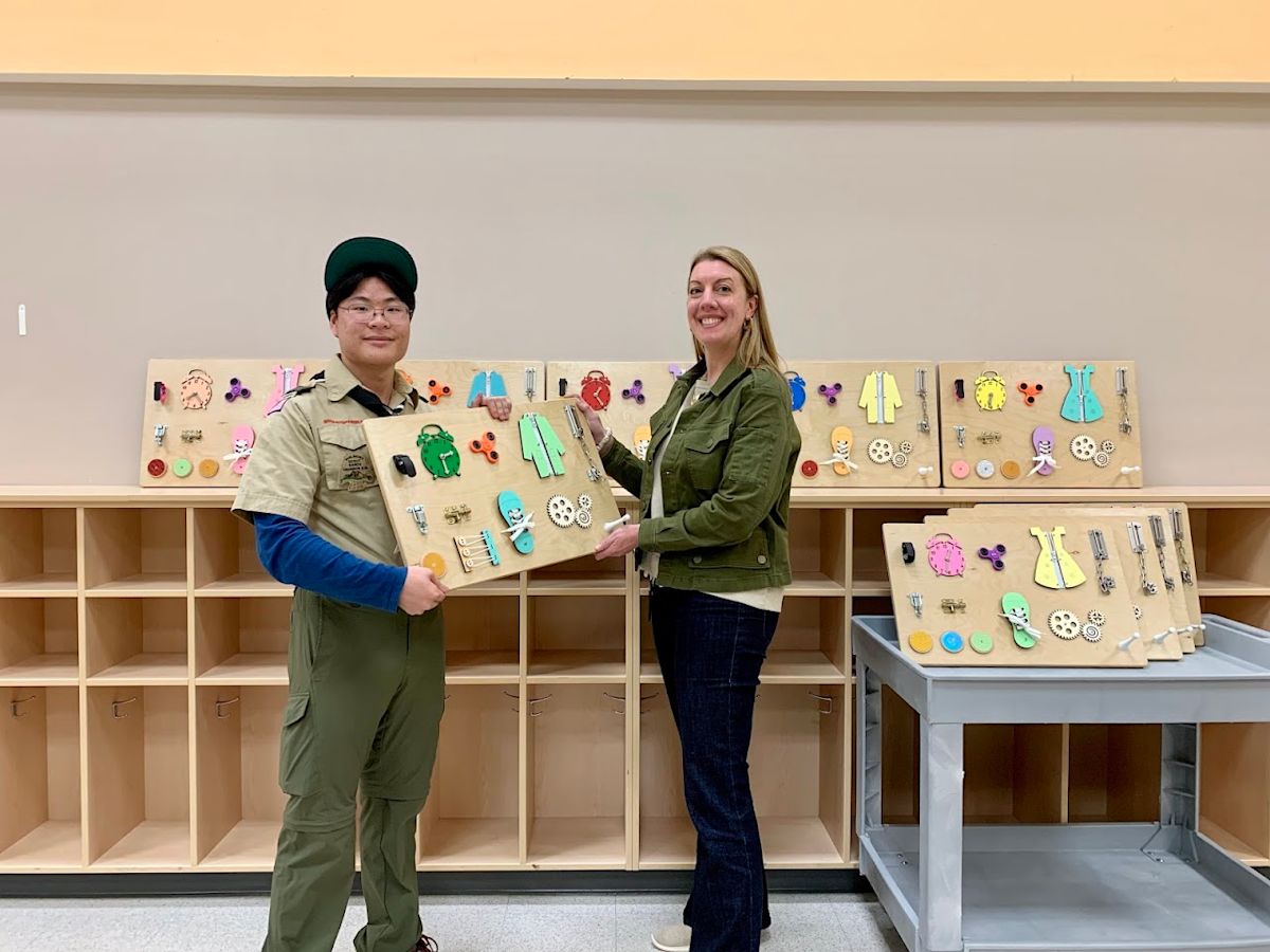 Lake Washington senior gifts preschoolers Busy Boards | News Details