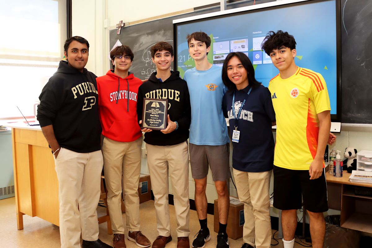 Math Team Members Have Successful Competition Season! | Posts Detail