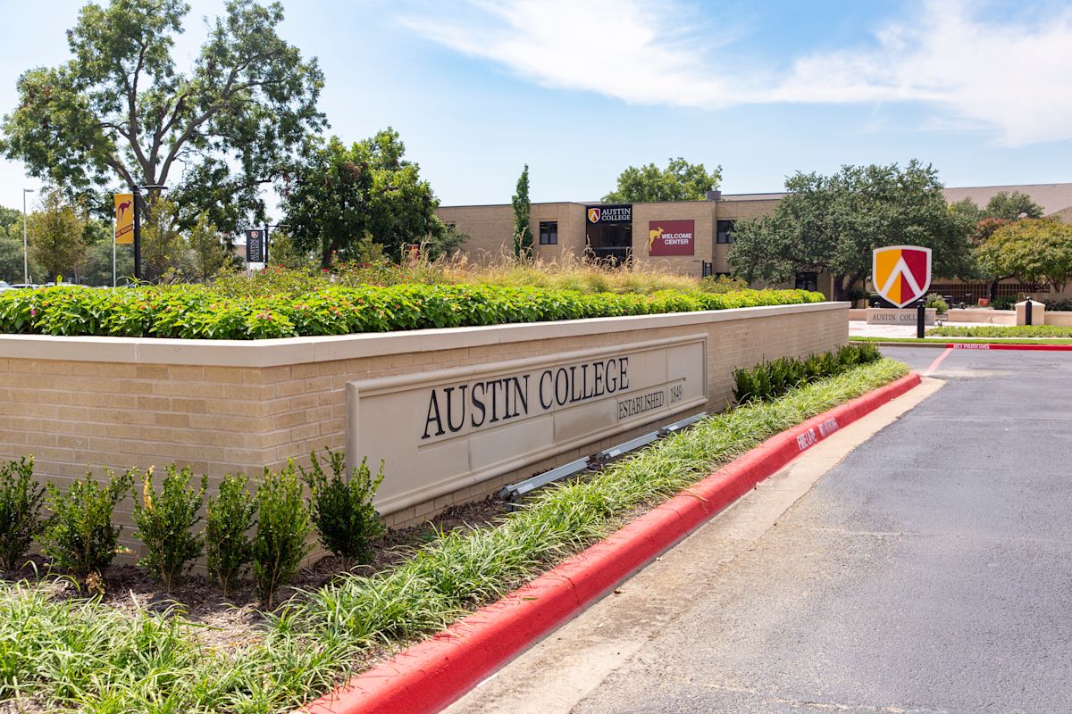 U.S. News Ranks AC a 2026 Best College | News