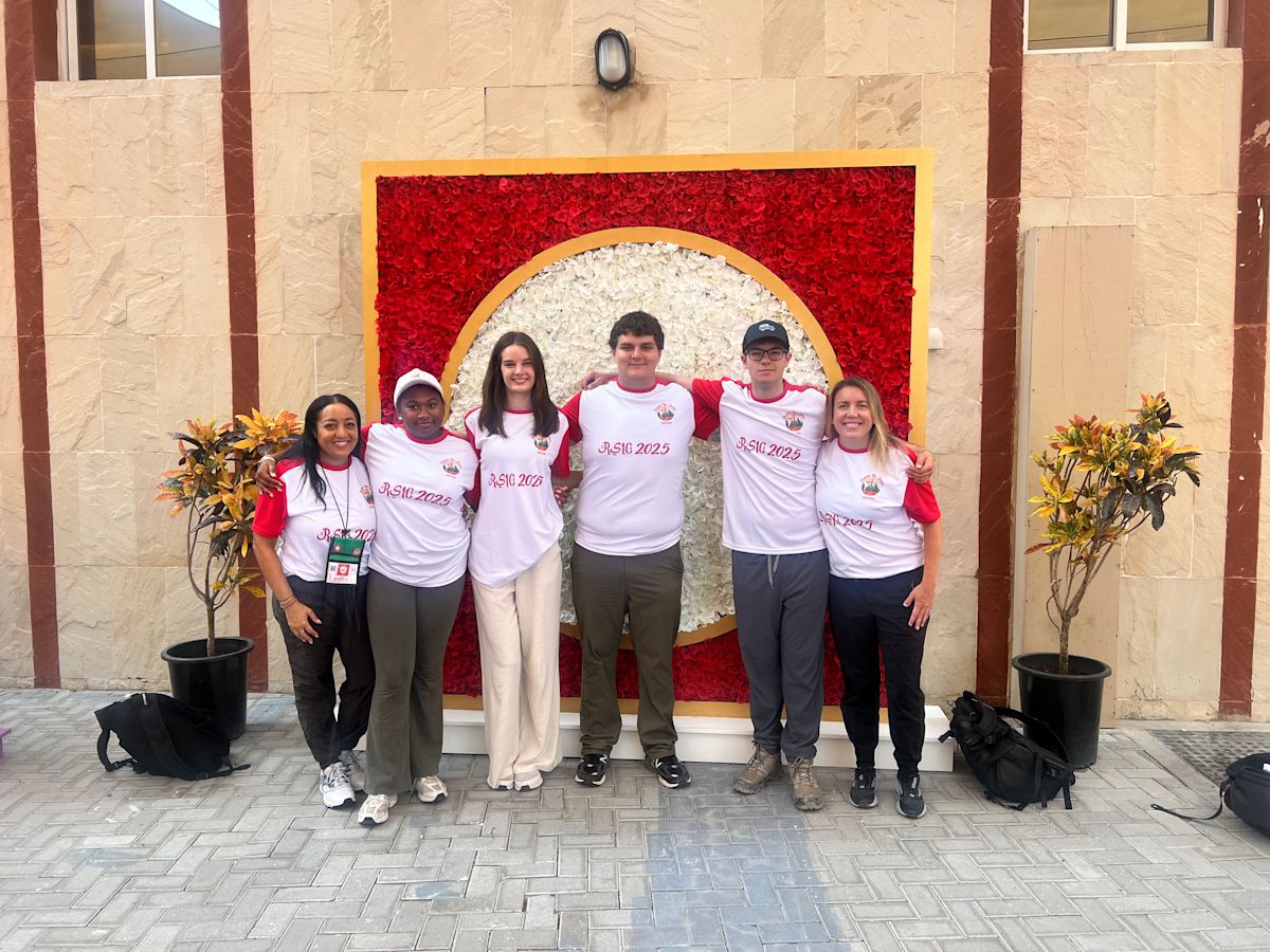 HIES Students Travel to Dubai for Round Square International Conference ...
