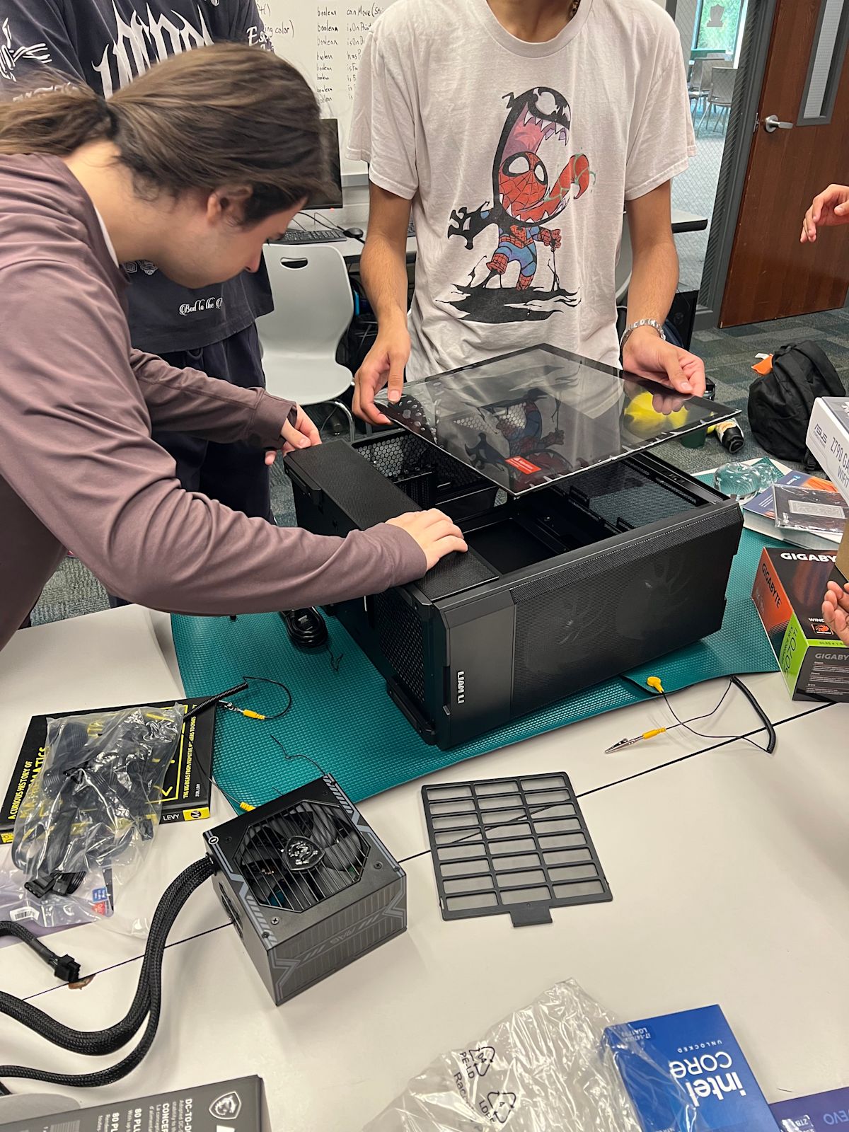 Building from the Ground Up: Computer Science Hardware Foundations ...