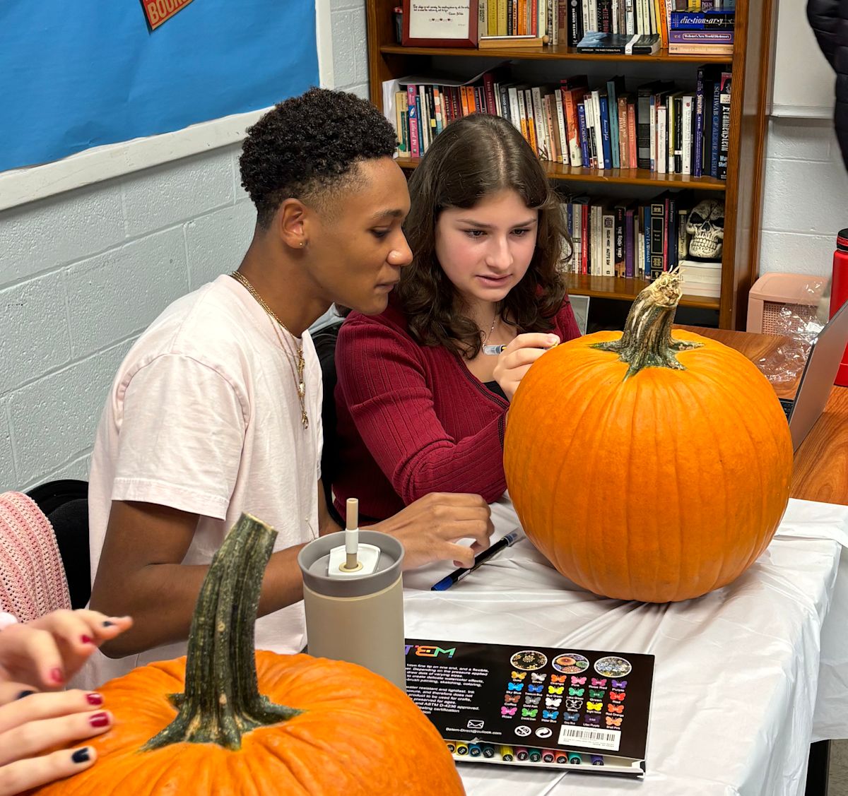 Fall Compitions US Fall Competition Puts Creativity and School Spirit on Display ...