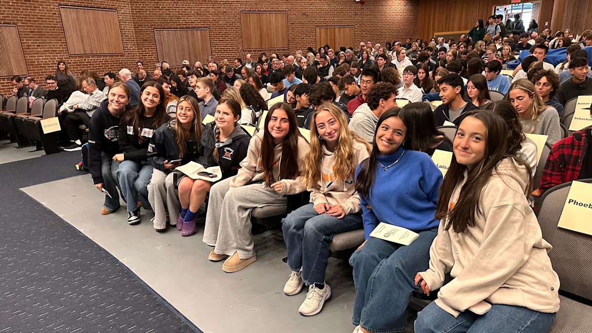 VINYL – Innovative Leisure, image size:1200x675