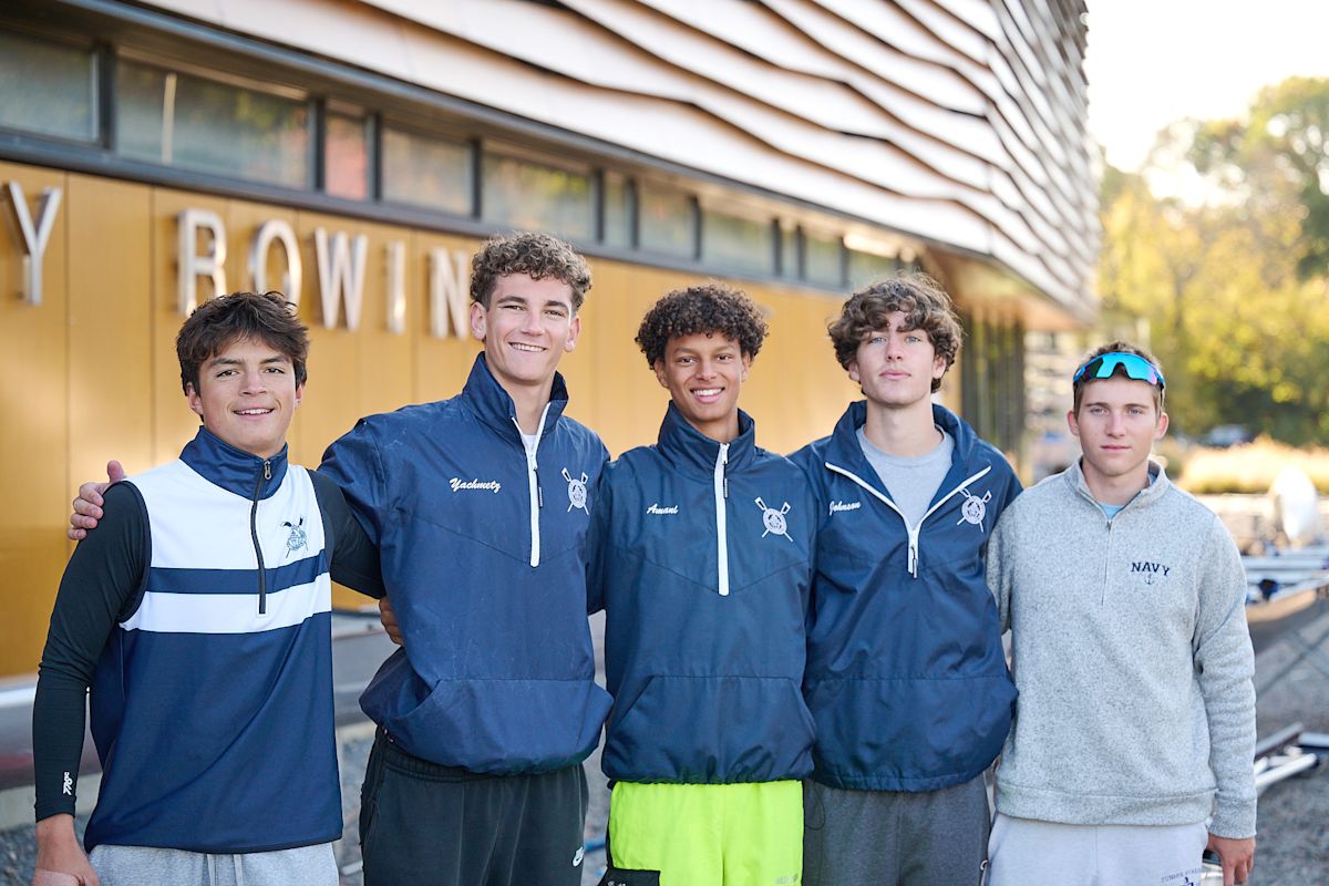 Varsity 4 Boat Finishes Season With Momentum | Post Details
