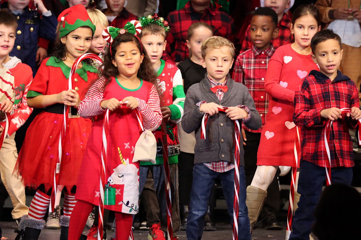 Winter Concerts Spread Cheer Districtwide | District News Details