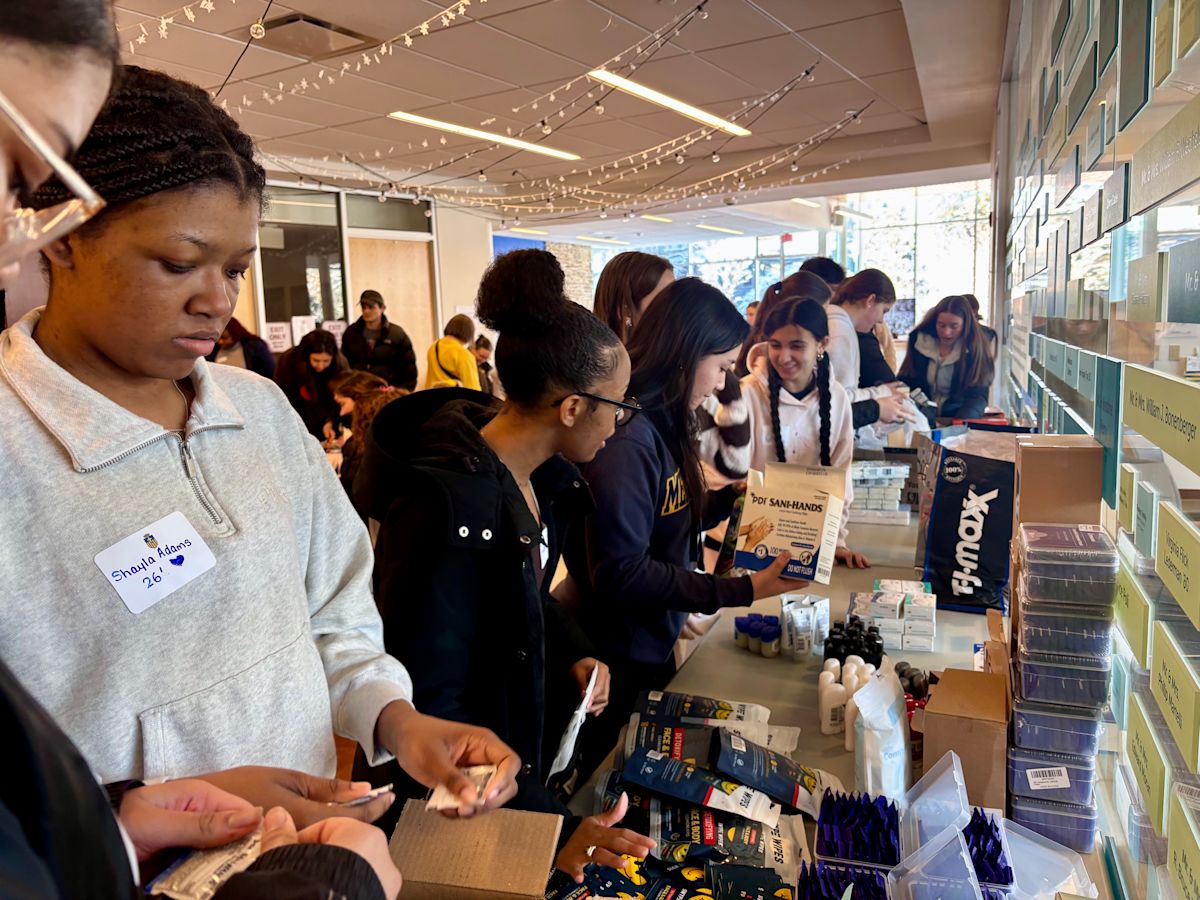 Day of Service Honors Dr. King | Single News