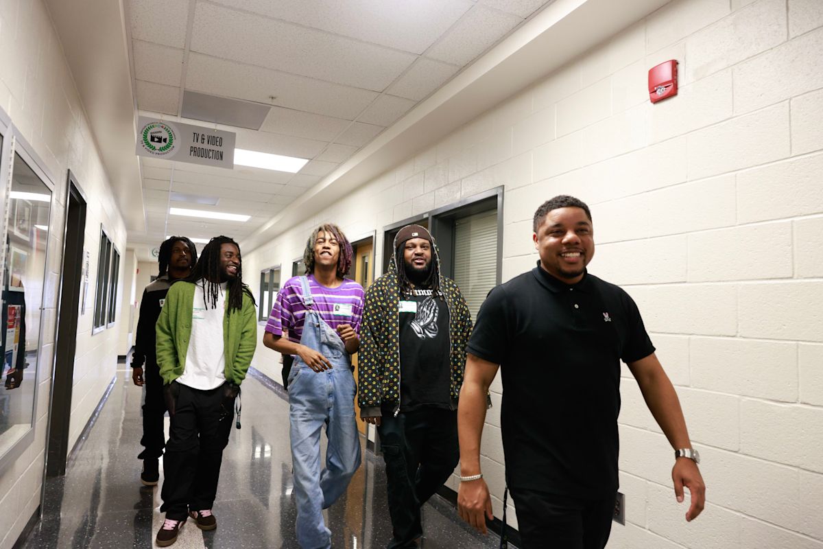 Alternative Rock group The Paradox visits Grayson Tech | News Details