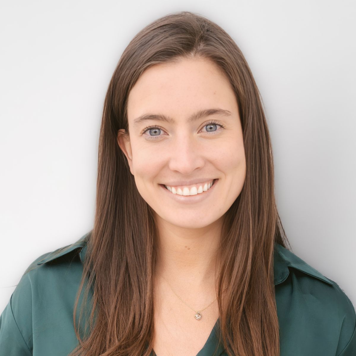 April 2026 Alum of the Month: Alexandra “Lexi” Vierling ’15 | Hotchkiss ...