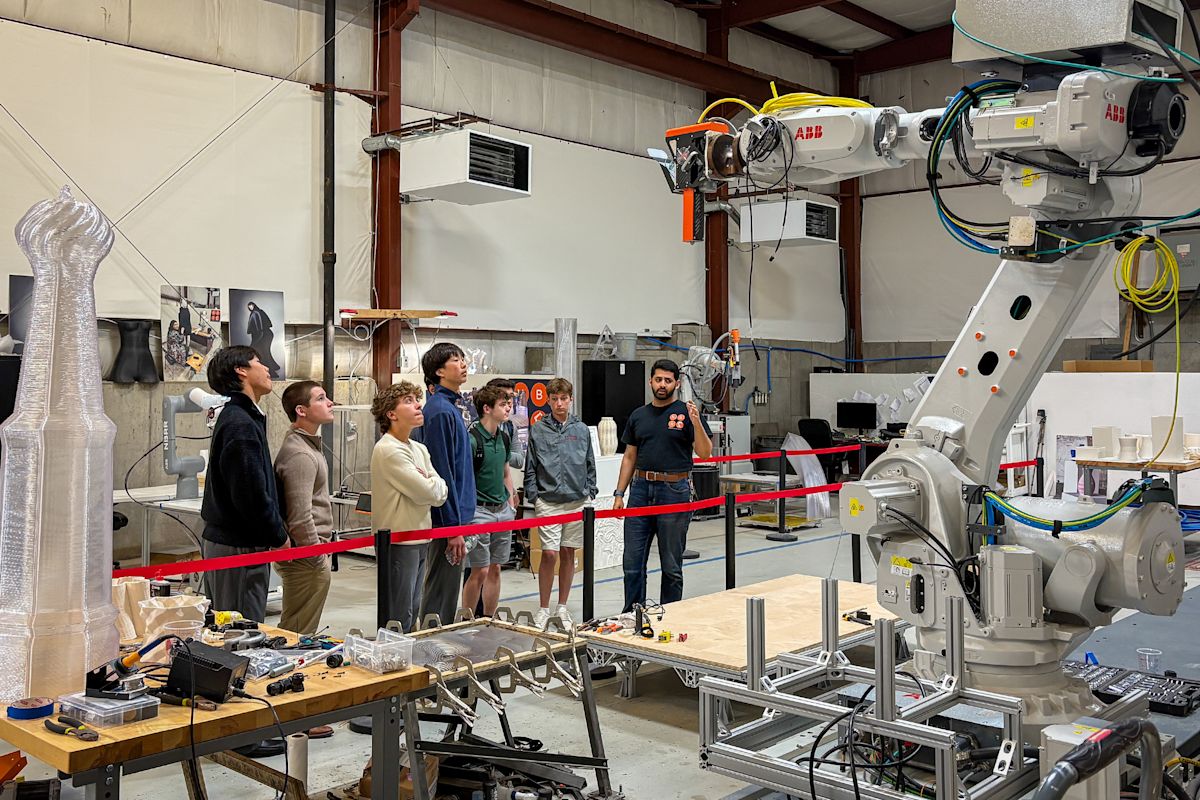 Gate Robotics Gates Futurists Visit New Bedford Research and Robotics | Post
