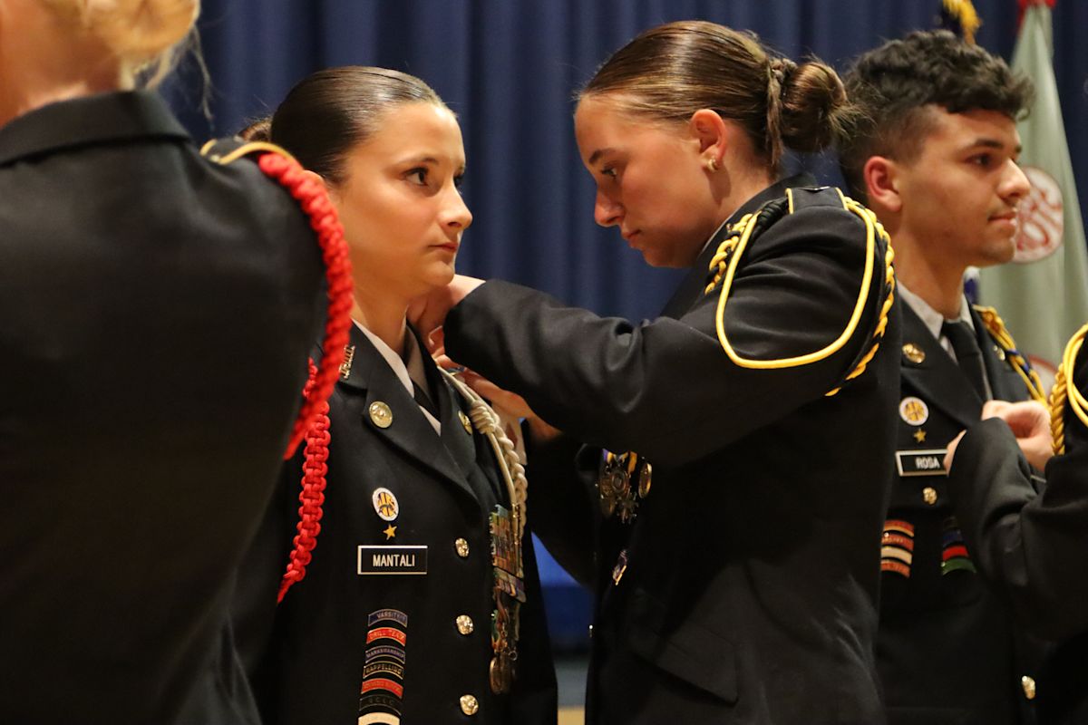 Washingtonville JROTC recognizes leadership, service and shared success |  News Story