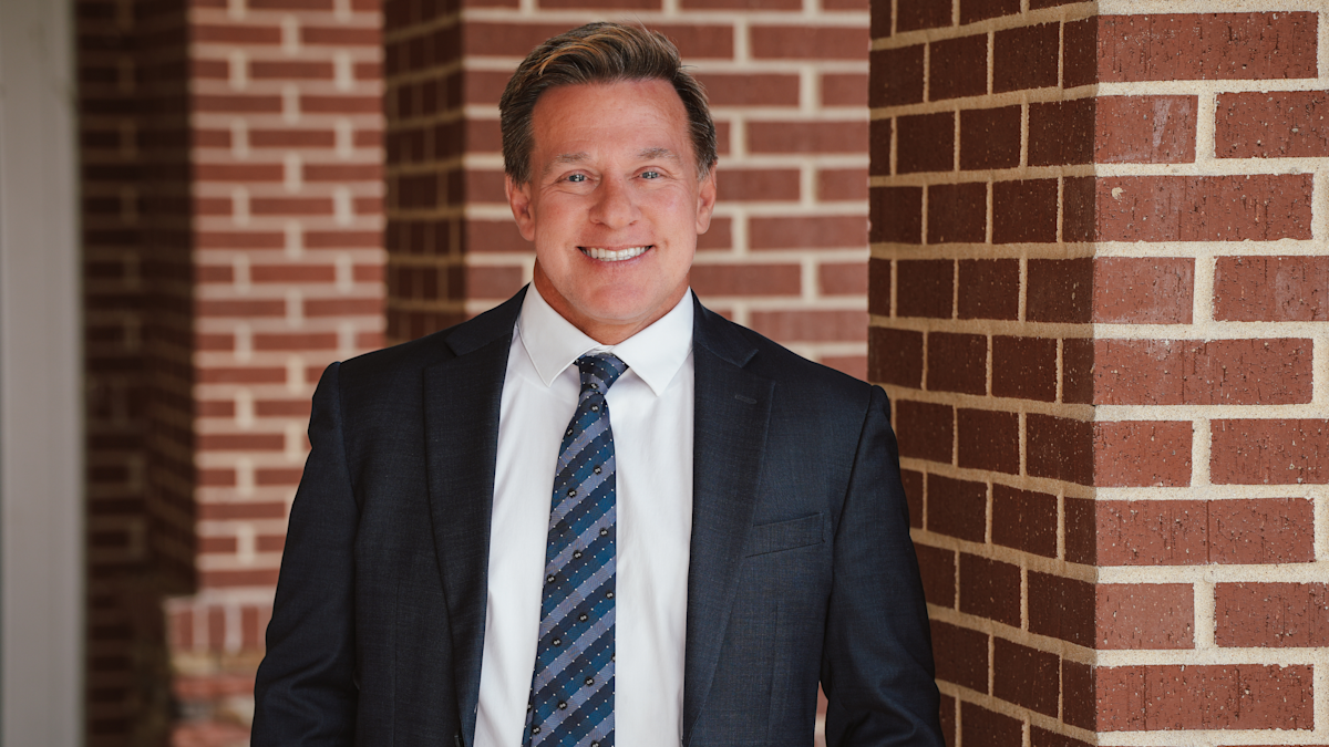 Jason Reed Jason Reed named Arlington Middle principal | Post Details