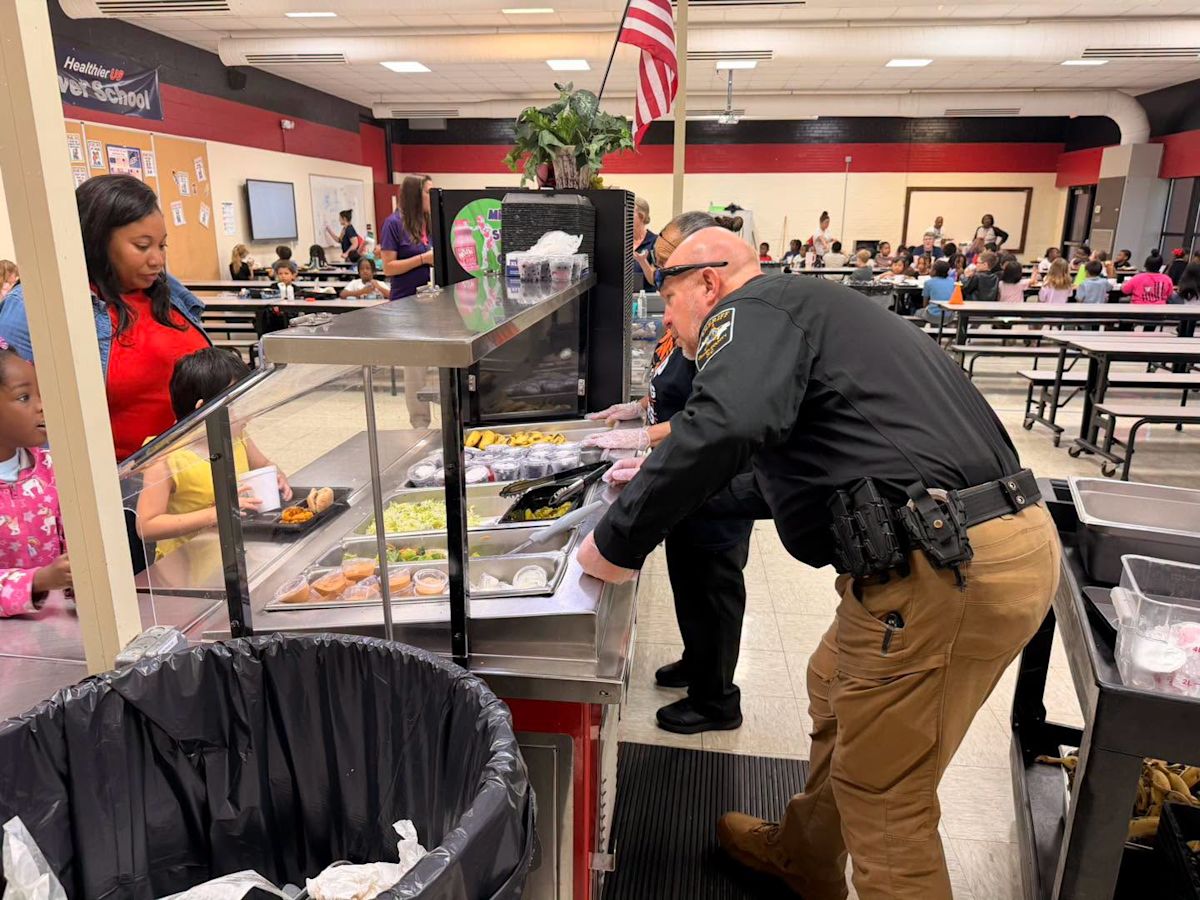 Community Leaders Serve Up Smiles During National School Lunch Week in ...