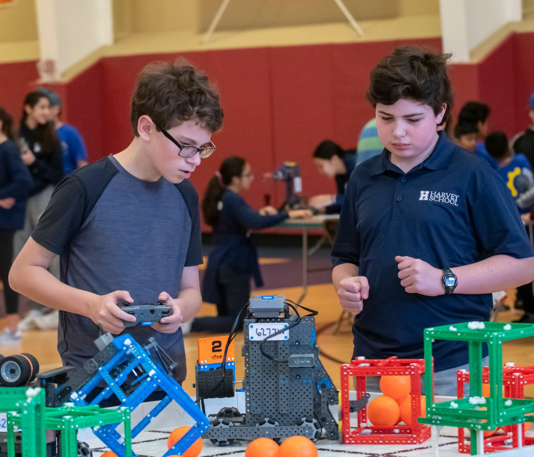 MS Robotics Hosts VEX IQ Tournament | Harvey School News