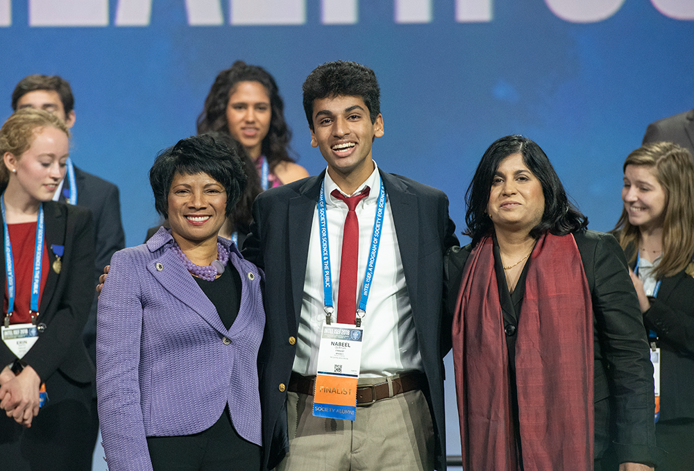 Nabeel Quryshi '18 Earns Accolades at Intel International Science and  Engineering Fair