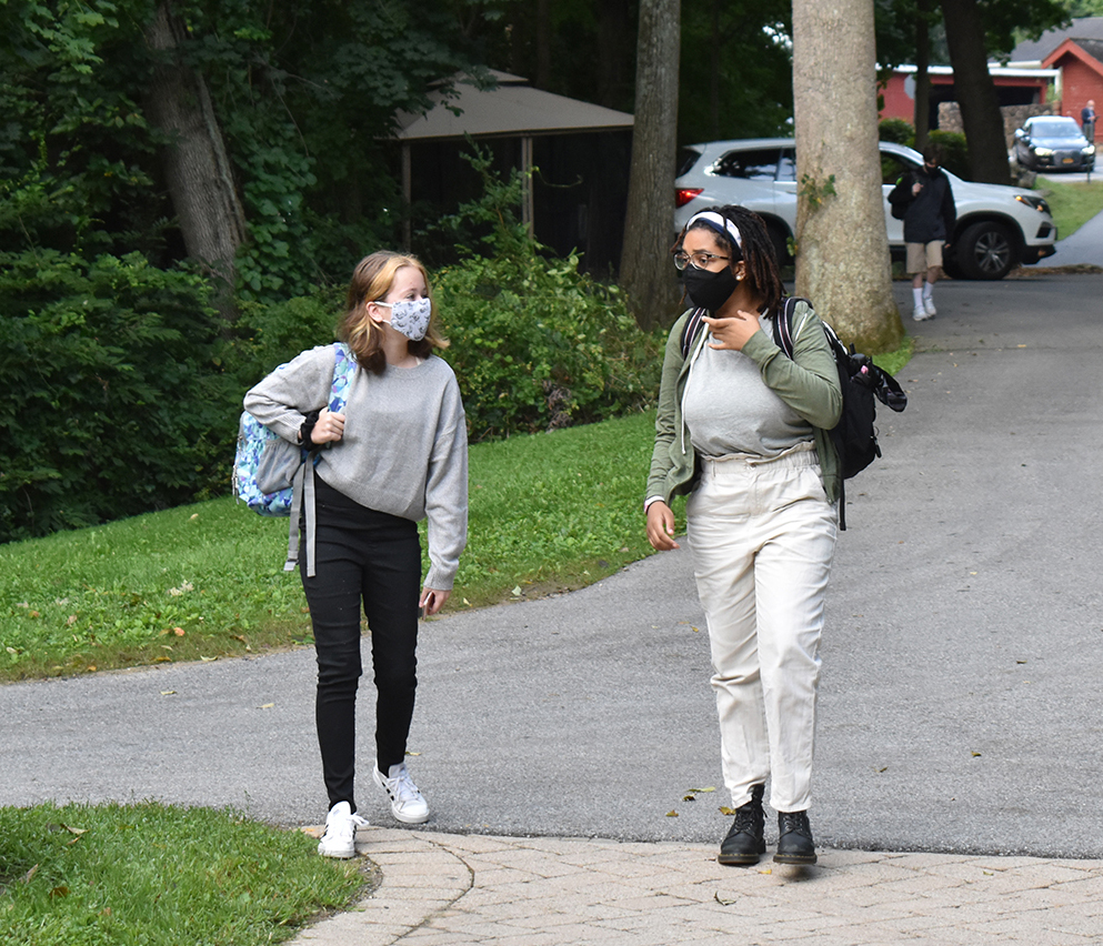 Harvey Middle School Back Students! Featured News