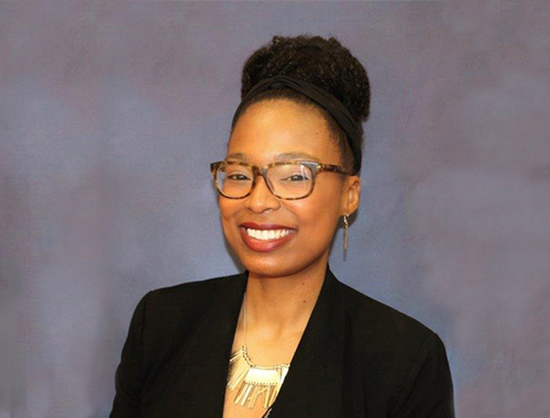 SUA Alumna Receives 