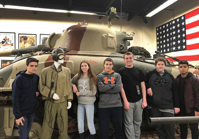 History Students Visit World War II Museum | News Details - The ...