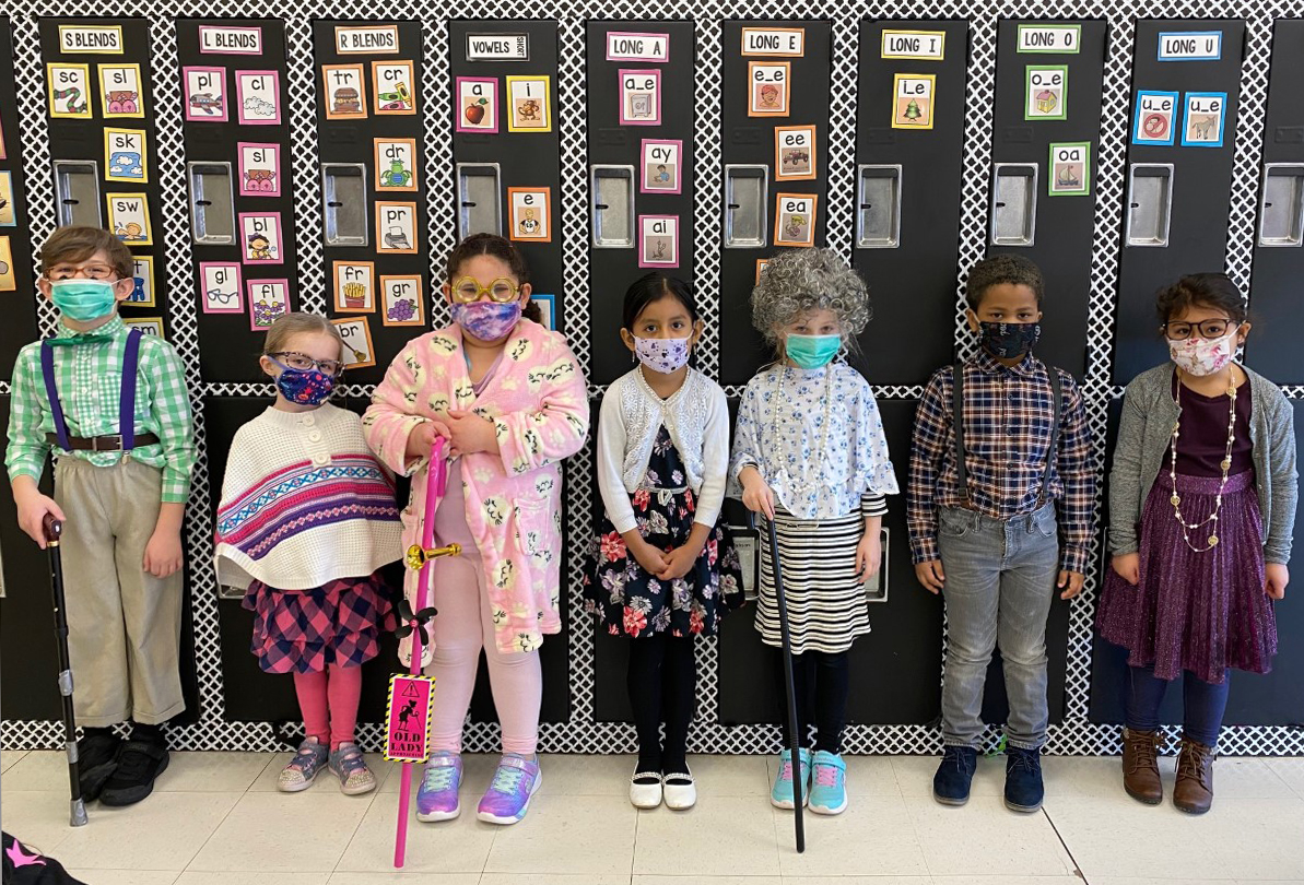 Nathaniel Woodhull Elementary Students Celebrate 100th Day of School News Post