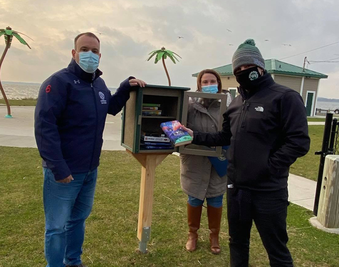 "Give a Book, Take a Book!" William Floyd United Teachers Partners with