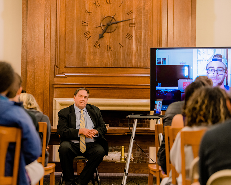 Speakers Discuss Corporate Ethics and Responsibility The Loomis