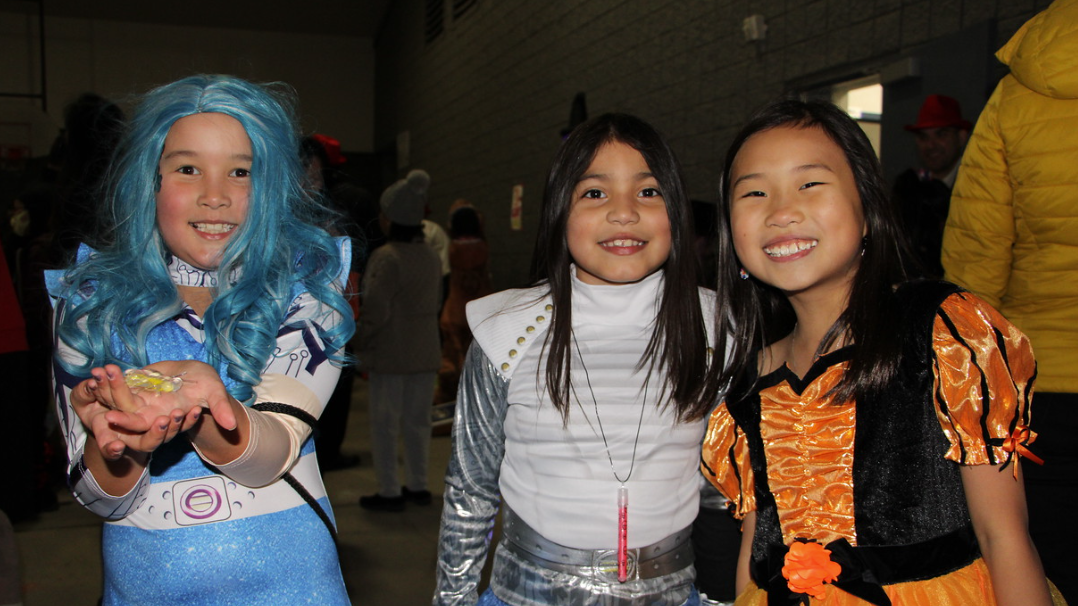 Spooky Spaghetti Proves Successful | News Article - Cougar Ridge ...