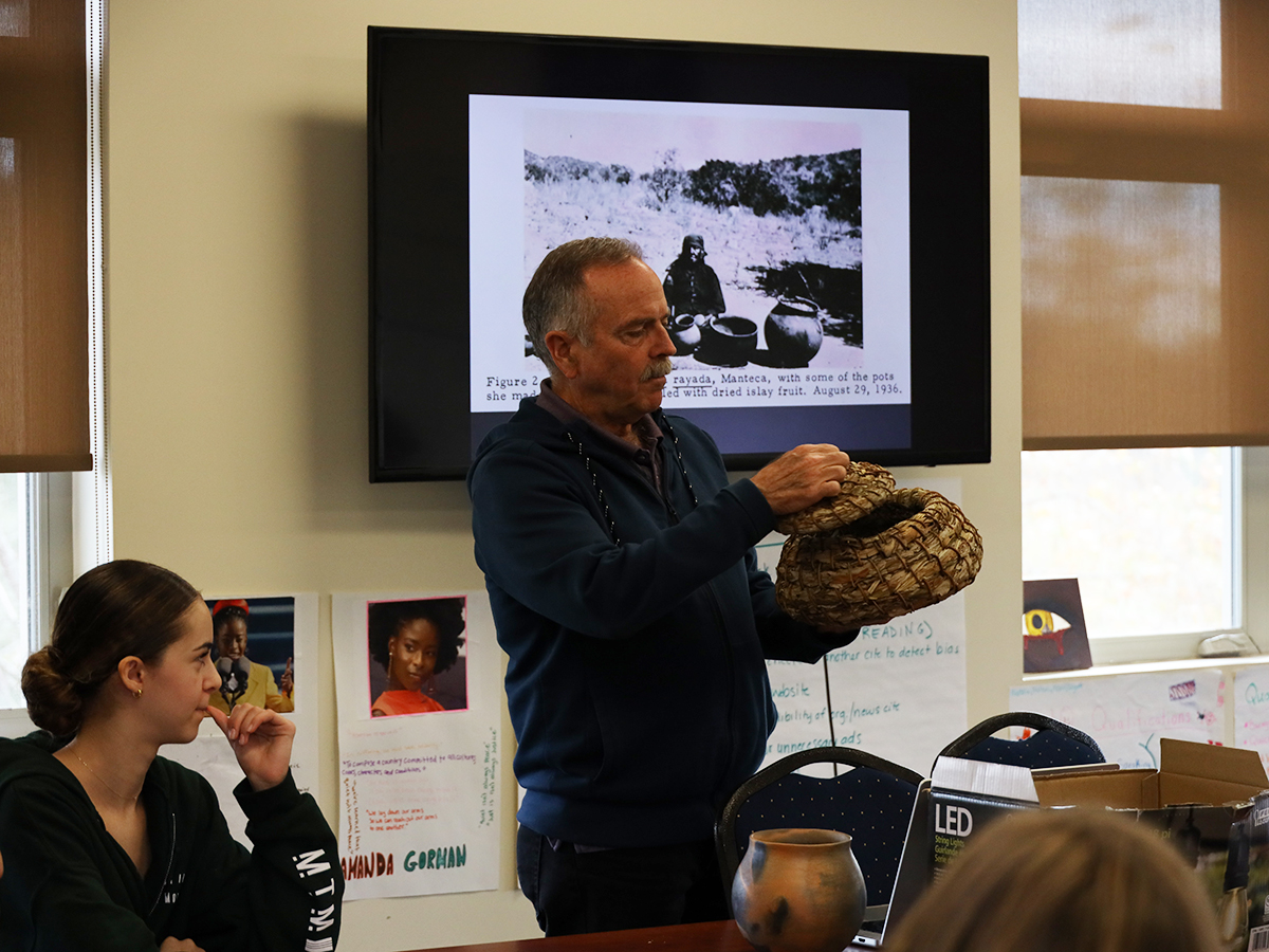 Kumeyaay Ethnobotany Expert Visits The Grauer School Post Details