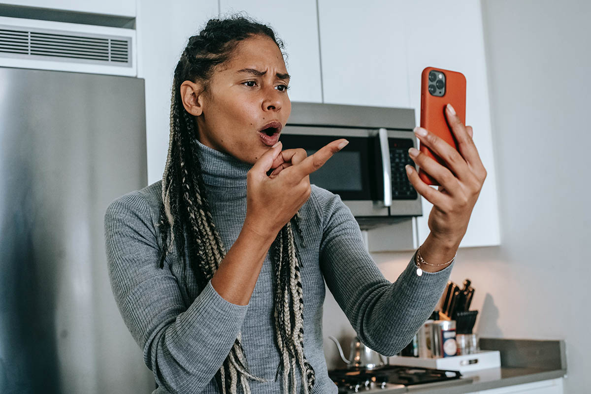 4 Social Media Problems & How Schools Can Fix Them | Finalsite Blog